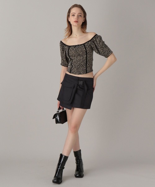 FOREVER 21（フォーエバー トゥエンティーワン）の「【2024SS】アソートユーティリティラップミニスカート（スカート・レディース・カーキ/ブラック/グレー・FREE）」の14枚目の写真