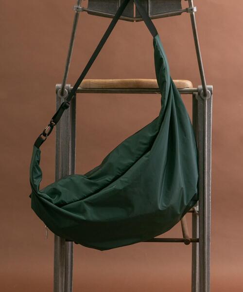 セール】撥水ビッグボディバッグ（ショルダーバッグ）｜RODE SKO