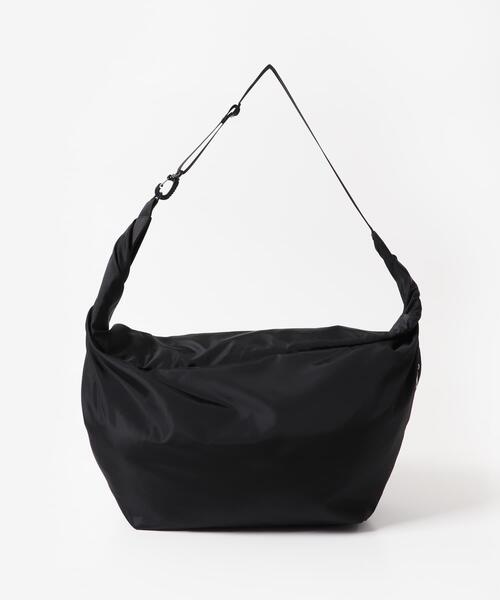 RODE SKO(ロデスコ)の「撥水ビッグボディバッグ(ショルダーバッグ・メンズ・ブラック/グリーン・ONE)」の13枚目の写真