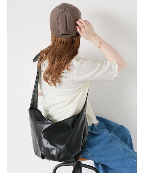 ehka sopo（エヘカソポ）の「リボンショルダーバッグ（ハンドバッグ・レディース・シルバー/ブラック/キナリ・F）」の13枚目の写真