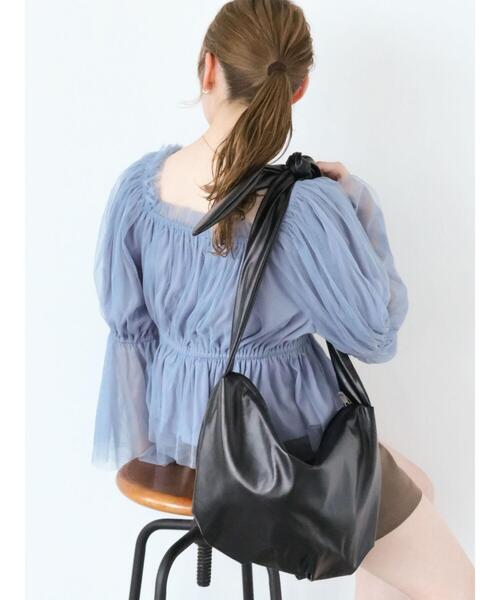 ehka sopo（エヘカソポ）の「リボンショルダーバッグ（ハンドバッグ・レディース・シルバー/ブラック/キナリ・F）」の7枚目の写真