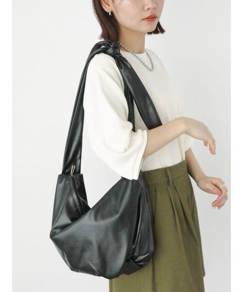 ehka sopo（エヘカソポ）の「リボンショルダーバッグ（ハンドバッグ・レディース・シルバー/ブラック/キナリ・F）」の8枚目の写真