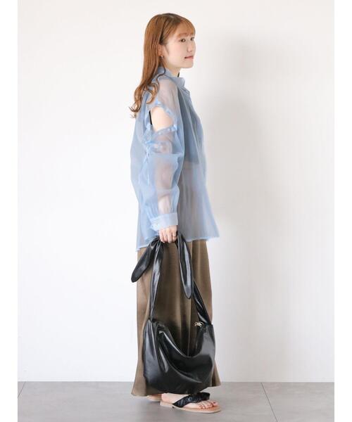 ehka sopo（エヘカソポ）の「リボンショルダーバッグ（ハンドバッグ・レディース・シルバー/ブラック/キナリ・F）」の11枚目の写真