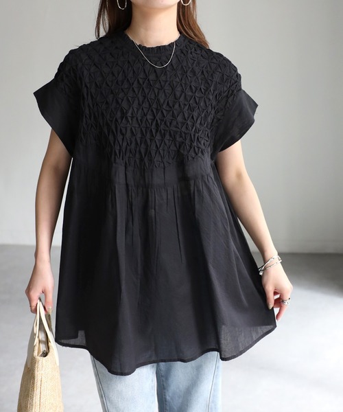 Riberry（リベリー）の「インド綿スモッキング刺繍フレアブラウス（シャツ/ブラウス・レディース・ブラック/オフホワイト・MEDIUM）」の8枚目の写真