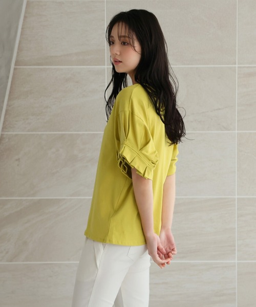 itto...(イット)の「華やかタック袖カットソー(Tシャツ/カットソー・レディース・ブラック/イエロー/オフホワイト/グレイッシュベージュ・M)」の21枚目の写真