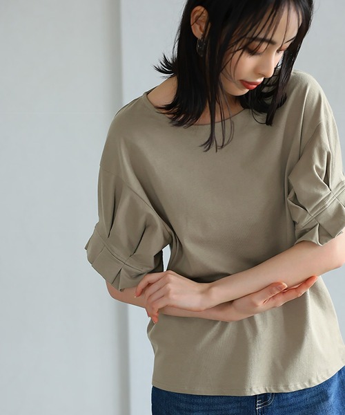 itto...(イット)の「華やかタック袖カットソー(Tシャツ/カットソー・レディース・ブラック/イエロー/オフホワイト/グレイッシュベージュ・M)」の13枚目の写真