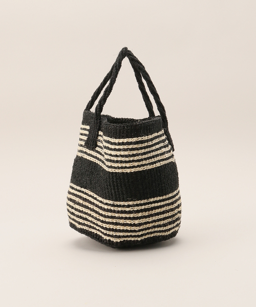 B.C STOCK(ベーセーストック)の「AFRICAN SQUARE/アフリカンスクエア カラーサイザルバッグ(かごバッグ・レディース・ピンク/チャコールグレー/ブラック/ピンク系その他/グリーン/イエロー・FREE)」の7枚目の写真