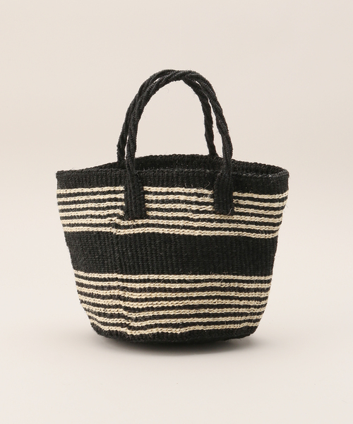 B.C STOCK(ベーセーストック)の「AFRICAN SQUARE/アフリカンスクエア カラーサイザルバッグ(かごバッグ・レディース・ピンク/チャコールグレー/ブラック/ピンク系その他/グリーン/イエロー・FREE)」の8枚目の写真