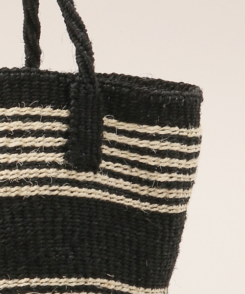 B.C STOCK(ベーセーストック)の「AFRICAN SQUARE/アフリカンスクエア カラーサイザルバッグ(かごバッグ・レディース・ピンク/チャコールグレー/ブラック/ピンク系その他/グリーン/イエロー・FREE)」の12枚目の写真