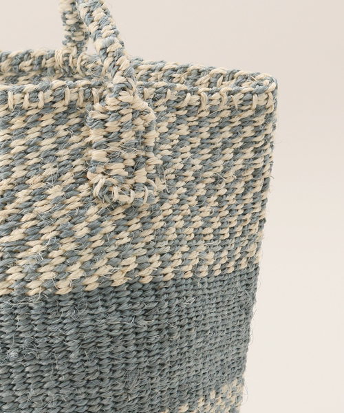 B.C STOCK(ベーセーストック)の「AFRICAN SQUARE/アフリカンスクエア カラーサイザルバッグ(かごバッグ・レディース・ピンク/チャコールグレー/ブラック/ピンク系その他/グリーン/イエロー・FREE)」の13枚目の写真