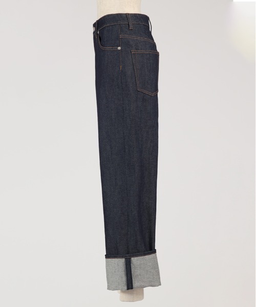 1chaku.(イッチャク)の「クロップドハイウエストロールアップデニム(デニムパンツ・レディース・ブラック/インディゴブルー・マルチサイズ)」の12枚目の写真