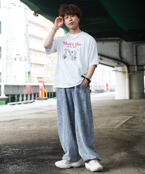 Beno(ビーノ)の「シルキータッチビックシルエットマルチプリントTシャツ(Tシャツ/カットソー・メンズ・ホワイト系1/ブラック系4/ブラック系2/ホワイト系3/ブラック系3/ホワイト系4/ホワイト系2/ブラック系1/ホワイト系5/ホワイト系6/ブラック系5/ブラック系6/ブラック系7/ブラック系8/ホワイト系7/ホワイト系8・LARGE/MEDIUM/X-LARGE)」の17枚目の写真