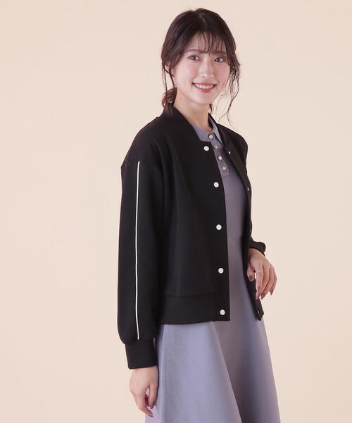 JILL by JILL STUART(ジルバイジルスチュアート)の「バイカラーパイピングスタジャン(ブルゾン・レディース・ホワイト/ブラック・FREE)」の9枚目の写真