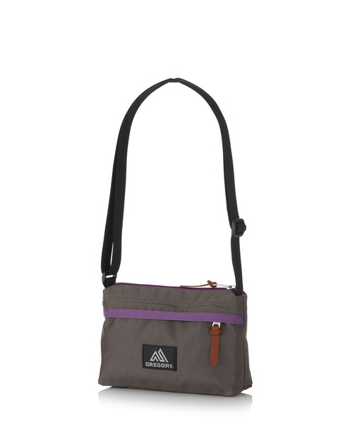 GREGORY(グレゴリー)の「エンベロップショルダー ENVELOPE SHOULDER グレー/パープル(ショルダーバッグ・メンズ・グレー系その他・ONE SIZE)」の1枚目の写真