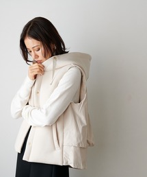 Jines（ジネス）の「ダンボール×タイプライター フードベスト（その他アウター）」