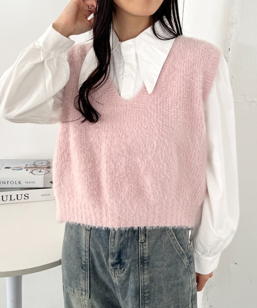 CLEA（クレア）の「シャギーVネックニットベスト（ベスト・レディース・アイボリー/グレイッシュベージュ/ブラウン/ブラック/チャコールグレー/ピンク・FREE）」の20枚目の写真