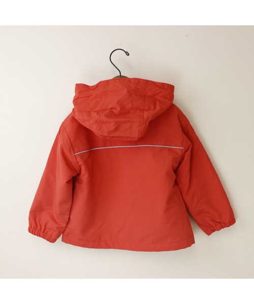 maarook（マルーク）の「【フード収納可】タフタマウンテンパーカー（ブルゾン・キッズ・ベージュ/オレンジ・110cm/120cm/130cm/100cm）」の14枚目の写真