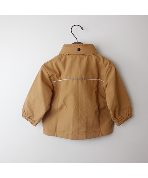 maarook（マルーク）の「【フード収納可】タフタマウンテンパーカー（ブルゾン・キッズ・ベージュ/オレンジ・110cm/120cm/130cm/100cm）」の20枚目の写真