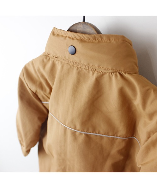 maarook（マルーク）の「【フード収納可】タフタマウンテンパーカー（ブルゾン・キッズ・ベージュ/オレンジ・110cm/120cm/130cm/100cm）」の21枚目の写真