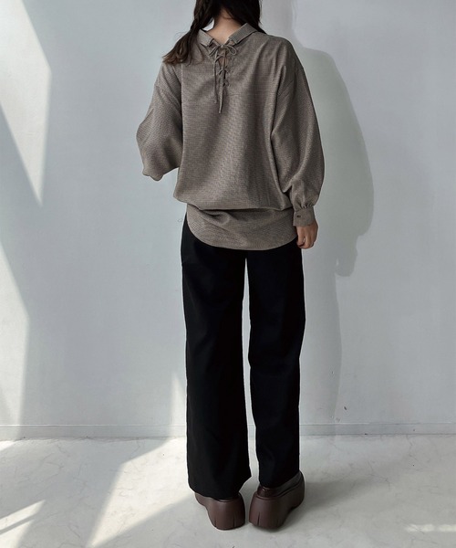 AS KNOW AS plus（アズノゥアズプラス）の「◇ベルト付き タックワイドスラックスパンツ（スラックス・レディース・グレー/グレー系/ブラック/ブラウン系・FREE）」の15枚目の写真