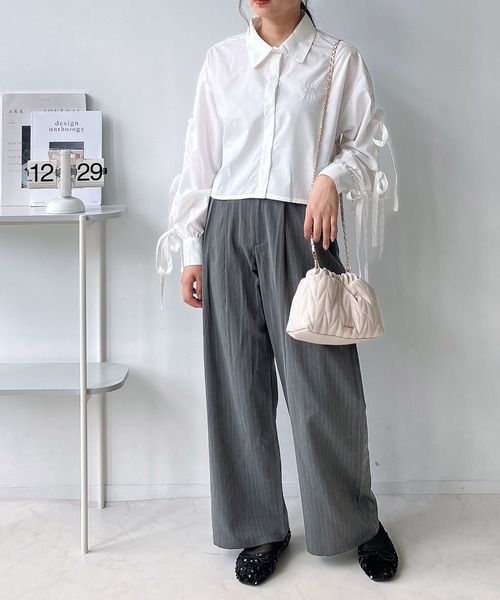 AS KNOW AS plus（アズノゥアズプラス）の「◇ベルト付き タックワイドスラックスパンツ（スラックス・レディース・グレー/グレー系/ブラック/ブラウン系・FREE）」の17枚目の写真