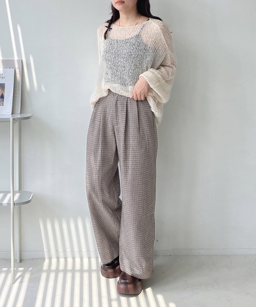 AS KNOW AS plus（アズノゥアズプラス）の「◇ベルト付き タックワイドスラックスパンツ（スラックス・レディース・グレー/グレー系/ブラック/ブラウン系・FREE）」の22枚目の写真