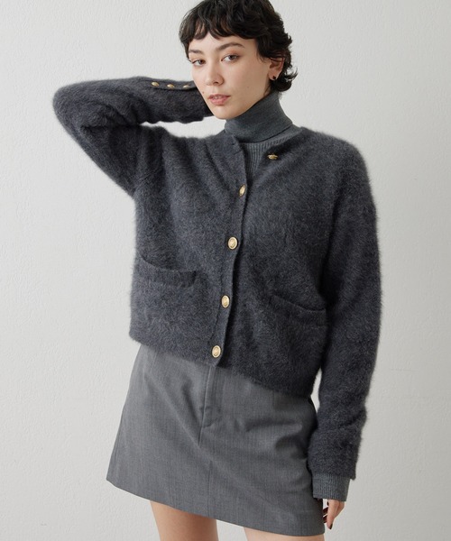 Whim Gazette（ウィムガゼット）の「カシミヤ混ファーニットジャケット（カーディガン/ボレロ・レディース・グレー/ブラウン/ベージュ/オフホワイト/ブラック/ダークグレー/ネイビー/ライトグレー/モカ・FREE）」の6枚目の写真