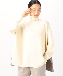 J&Mデヴィッドソン　ニットポンチョ　タートルネック　黒　ベージュ　S J&Mデヴィッドソン ニットポンチョ タートルネック 黒 ベージュ S