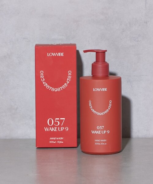 ハンドケア・ハンドクリーム BORNTOSTANDOUT BODY WASH