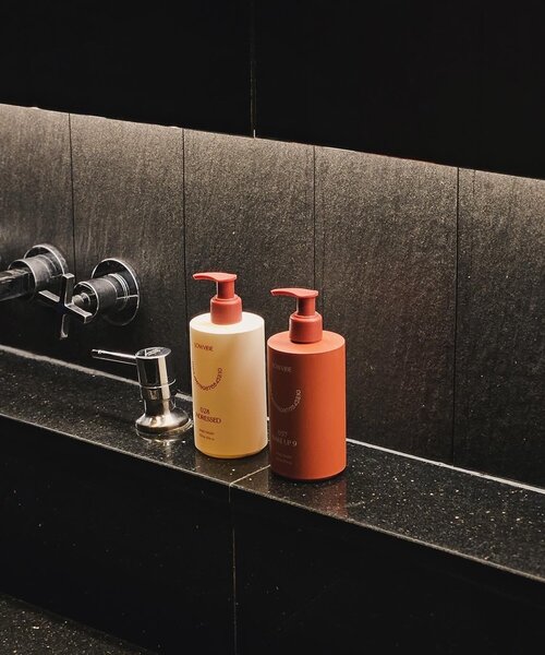 BIRTHDAY BAR(バースデイバー)の「【LOWVIBE ロウバイブ】HAND WASH(ハンドケア/ハンドクリーム・レディース・ホワイト/ボルドー・0)」の3枚目の写真