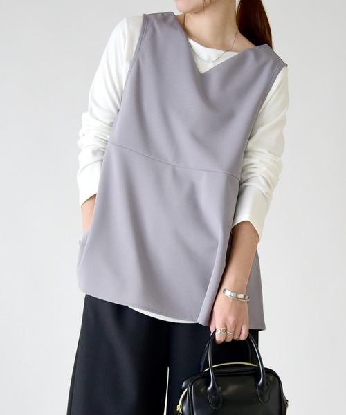 and it_（アンドイット）の「梨地ペプラムプルオーバーベスト（ベスト・レディース・アイボリー/ラベンダー/ブラック/ネイビー・M/L）」の4枚目の写真