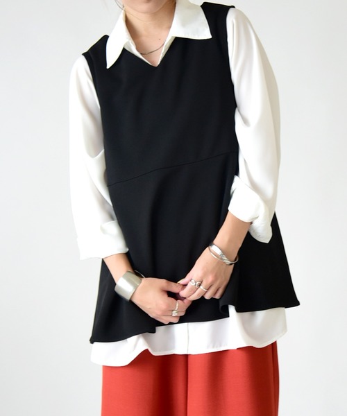 and it_（アンドイット）の「梨地ペプラムプルオーバーベスト（ベスト・レディース・アイボリー/ラベンダー/ブラック/ネイビー・M/L）」の9枚目の写真