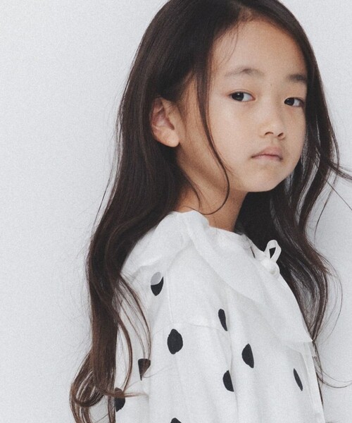 BRANSHES(ブランシェス)の「【b.+A 】金子綾/チュール付き付け襟(付け襟・キッズ・ブラック/オフホワイト・L/M)」の4枚目の写真