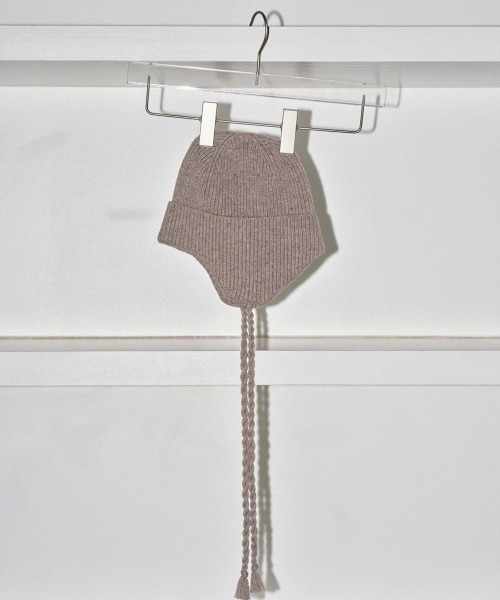 TODAYFUL（トゥデイフル）の「TODAYFUL Ear Flap Beanie 12421007（ニットキャップ/ビーニー・レディース・ベージュ/チャコールグレー・FREE）」の2枚目の写真