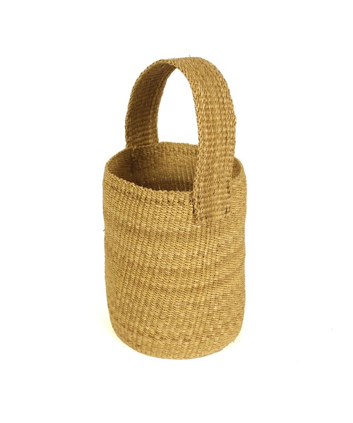 UNBILLION（アンビリオン）の「アフリカンスクエアー AFRICANSQUARE / ニャリガバスケット 丸底（かごバッグ・レディース・ベージュ・FREE）」の2枚目の写真