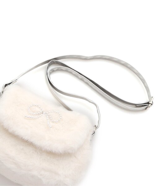 apres les cours（アプレレクール）の「パールリボンファーポシェット（ショルダーバッグ・キッズ・アイボリー・FREE）」の6枚目の写真