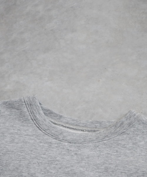 antiqua(アンティカ)の「箔プリント裏毛プルオーバー(スウェット・レディース・グレー/ブラック・ONESIZE)」の11枚目の写真