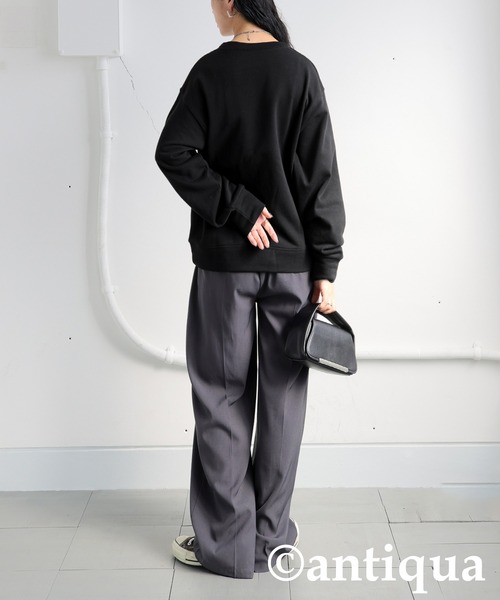 antiqua(アンティカ)の「箔プリント裏毛プルオーバー(スウェット・レディース・グレー/ブラック・ONESIZE)」の17枚目の写真