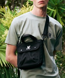 Psycho Bunny（サイコバニー）の「HANG-TAGデザイン デニム＆レザー