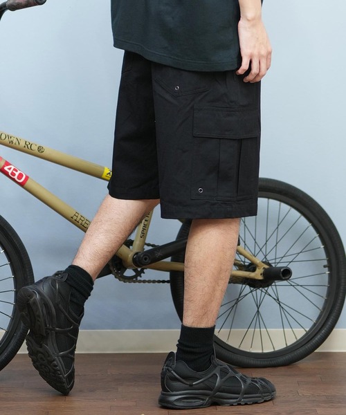 DC(ディーシー)の「DC/ディーシー ワイドカーゴショーツ/ハーフパンツ デニム DWS251078(その他パンツ・メンズ・ライトインディゴブルー/ライトブラック/カーキ/ブラック・L/M/XL)」の7枚目の写真