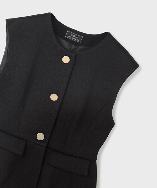 GRACE CONTINENTAL(グレースコンチネンタル)の「ダンボールニットジレジャケット(ノーカラージャケット・レディース・ブラック/キナリ・38/36)」の16枚目の写真