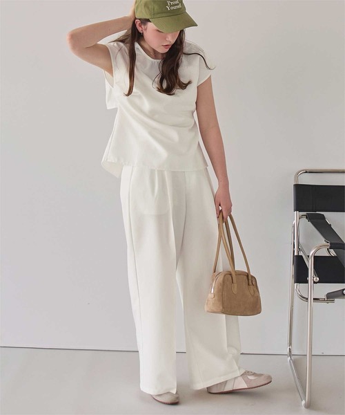 titivate(ティティベイト)の「リネンライクツータックワイドパンツ(その他パンツ・レディース・サンドベージュ/ホワイト/ライトベージュ/ブラウン系その他・SP/S/M/MT/L)」の15枚目の写真