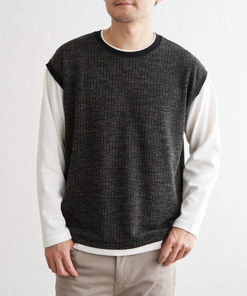 ikka(イッカ)の「ビッグワッフルフェイクベストロンT(Tシャツ/カットソー・メンズ・ネイビー/ライム/ブラック/ベージュ・M/XL/L/S)」の2枚目の写真