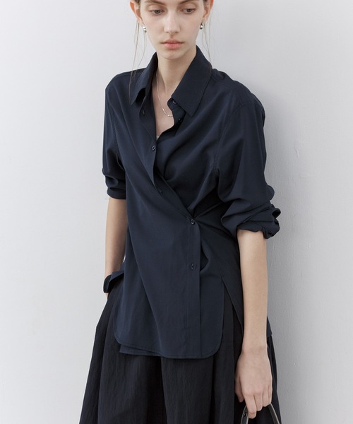 tageechita（タジチタ）の「【tageechita】2WAY リネン混シャツ（シャツ/ブラウス・レディース・ライトグレー/ネイビー/オフホワイト・S/M/L）」の12枚目の写真