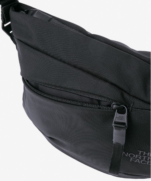 THE NORTH FACE(ザノースフェイス)の「【THE NORTH FACE】Pyrenees Shoulder S ピレネーショルダー(ショルダーバッグ・メンズ・ブラック・FREE)」の7枚目の写真