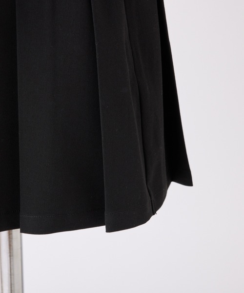 one after another NICE CLAUP（ワンアフターアナザーナイスクラップ）の「【サイズ展開あり】リボンプリーツミニスカート（スカート・レディース・杢グレー/オフホワイト/ブラック/ブラウン/ネイビー・MEDIUM/SMALL）」の16枚目の写真