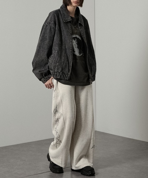 Alfred Alex（アルフレッドアレックス）の「【Alfred Alex 】クラックプリント裾ドローコードワイドスウェットパンツ（スウェットパンツ・メンズ・ブラック/グレー・S/M/L）」の17枚目の写真