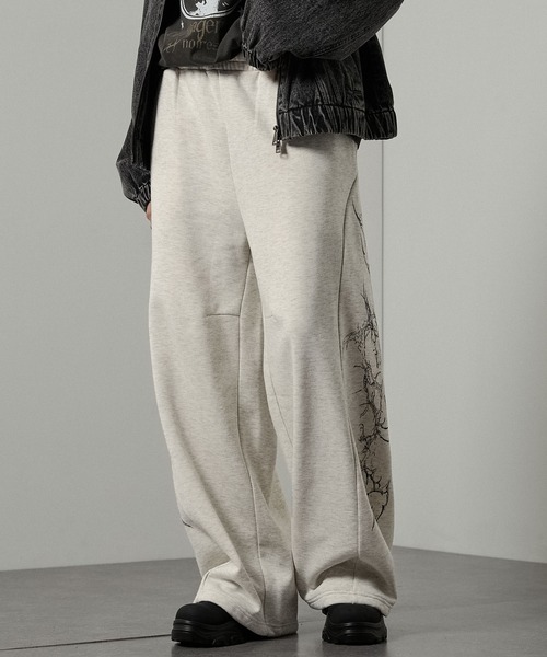 Alfred Alex（アルフレッドアレックス）の「【Alfred Alex 】クラックプリント裾ドローコードワイドスウェットパンツ（スウェットパンツ・メンズ・ブラック/グレー・S/M/L）」の22枚目の写真