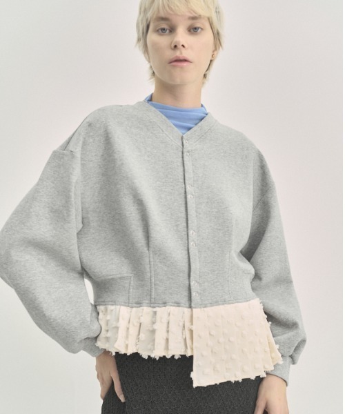 Muel Chic(ミュエルシック)の「Fond 2way CS フォンド2way カットソー(カーディガン/ボレロ・レディース・ブラック/グレー×ホワイト/オフホワイト・FREE)」の15枚目の写真