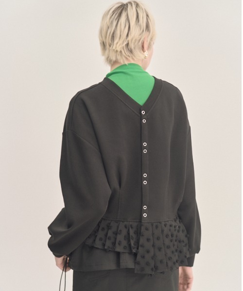 Muel Chic(ミュエルシック)の「Fond 2way CS フォンド2way カットソー(カーディガン/ボレロ・レディース・ブラック/グレー×ホワイト/オフホワイト・FREE)」の9枚目の写真